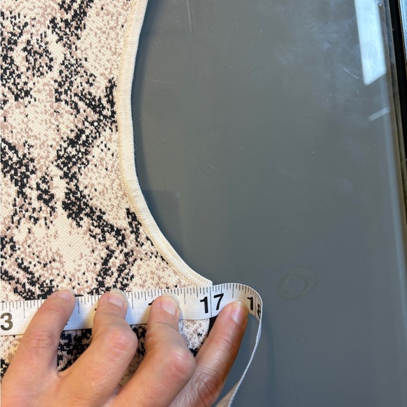 BCBGMaxAzria Snake Print Fit/Flare cap sleeve mock neck Mini Dress size Medium - Picture 8 of 11